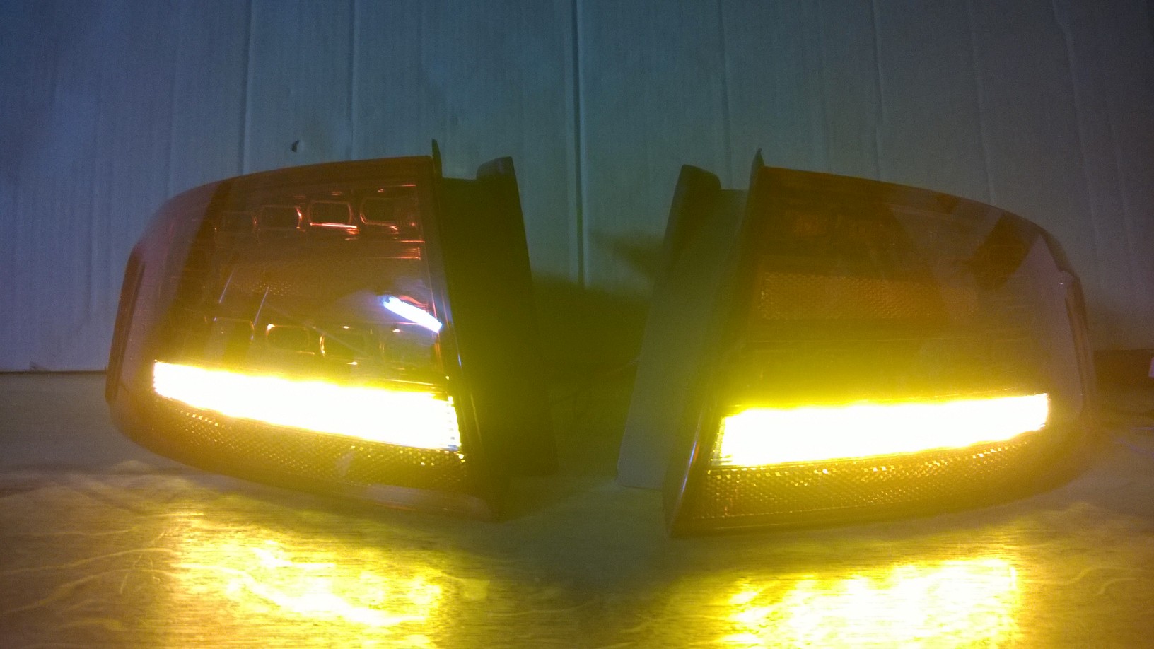Regeneracja lamp tylnych Audi A4 B8