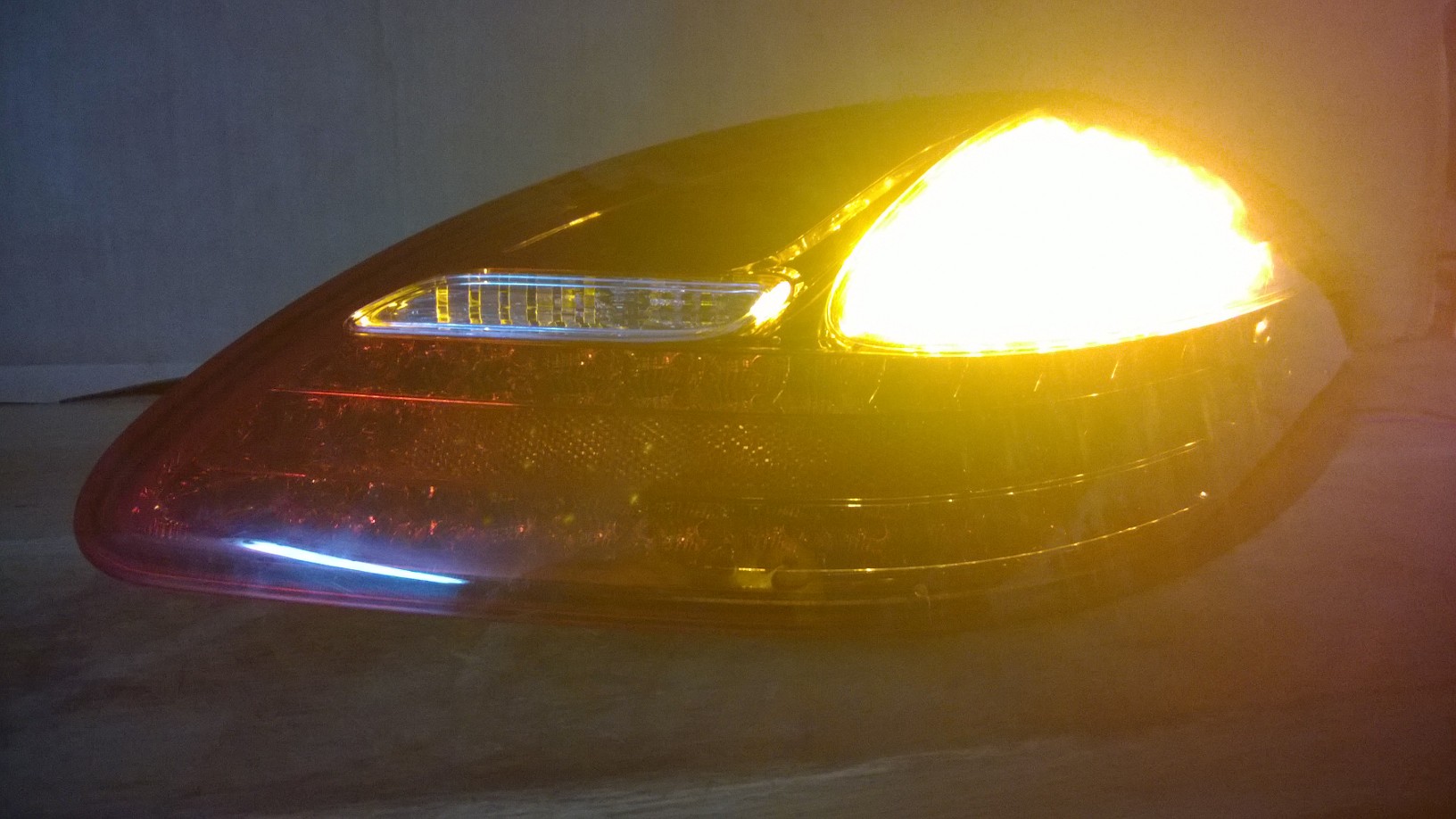 Regeneracja lamp LED tylnych Porsche Panamera