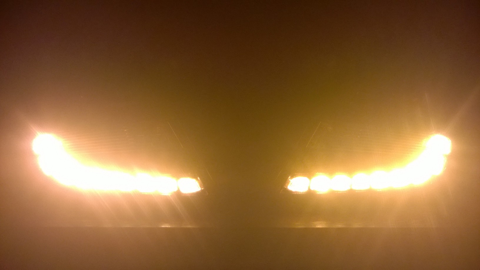 Regeneracja lamp LED Saab 95 2010r