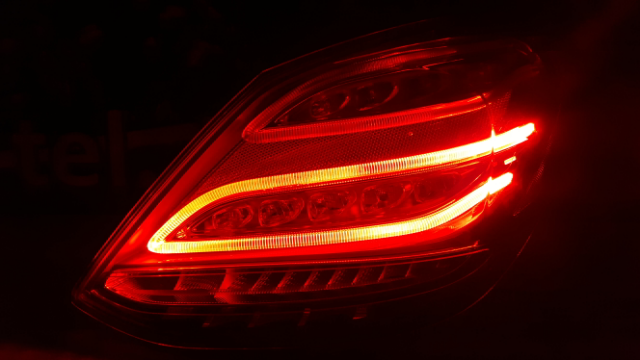 Regeneracja lamp LED Mercedes C klasa W205