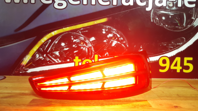 Lampa led tył Audi Q3 2015r