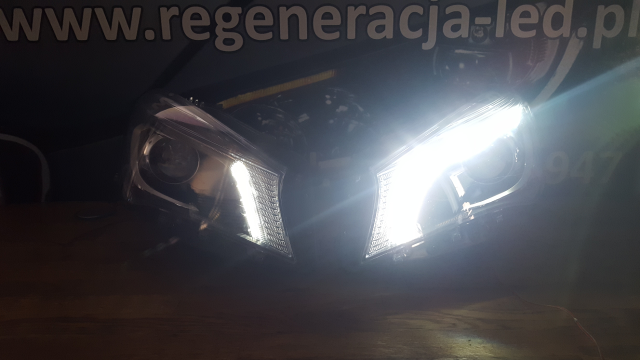 Lampa  led Mercedes CLA Led 2014r