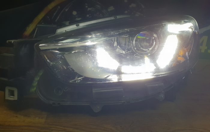 Lampa DRL Mazda CX5 po regeneracji