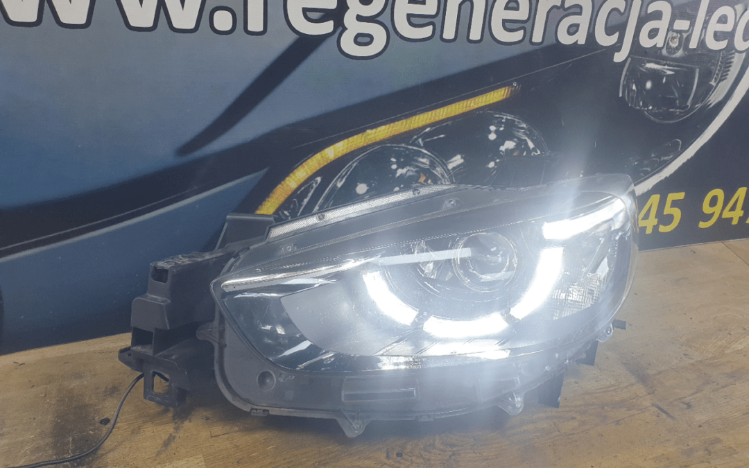 Mazda cx5 2016r – Naprawa lamp przednich