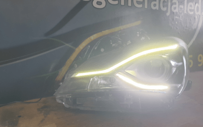 Toyota Yaris 2018r – naprawa lamp przednich